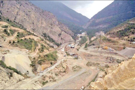 جدال بر سر ساخت سد فینسک بالا گرفته است