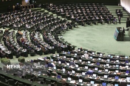 جلسه امروز مجلس در ۳ شیفت برگزار می‌شود