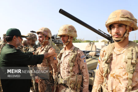 رزمایش اقتدار نیروی دریایی سپاه در خلیج فارس برگزار می‌شود