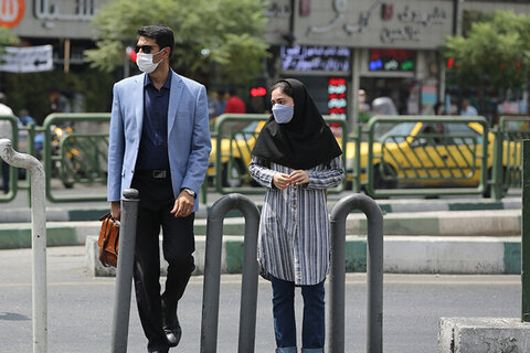 شیوع آنفلوانزا در کرمان و سکوت مسئولان؛ ماسک‌ها چهره مردم را پوشاند