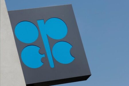 قیمت سبد نفتی اوپک از ۸۳دلار گذشت