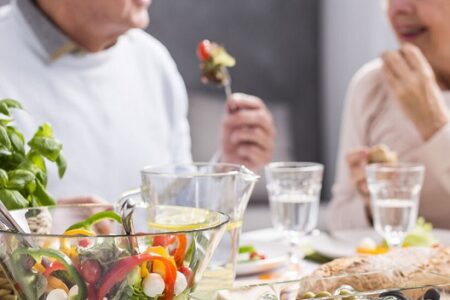 نکات مهم برای داشتن یک تغذیه سالم/ اینفوگرافیک