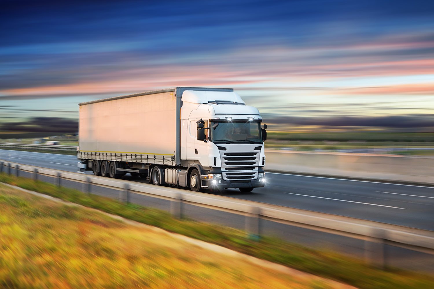 حمل بار با تریلی