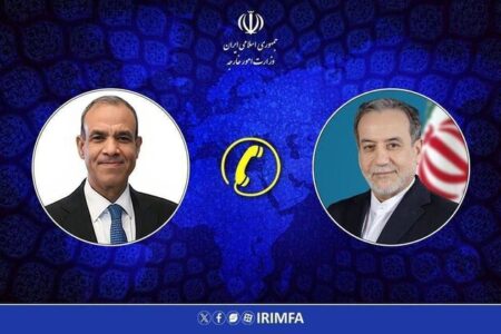 گفتگوی تلفنی وزرای امور خارجه ایران و مصر