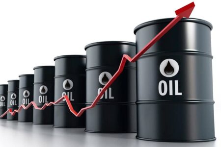 قیمت نفت روی ریل صعود/ آمریکا به استفاده از ذخایر نفت خام و بنزین روی آورد
