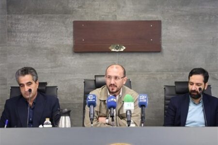 ذخایر کالاهای اساسی کشور در سطح قابل قبولی قرار دارد