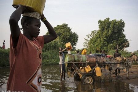 آفریقا در آستانه قحطی ناشی از جنگ آمریکا با ایران است