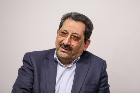 اتابک: صنایع آسیب دیده از جنگ هرچه سریعتر بازسازی شود