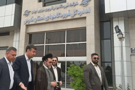 استفاده از ظرفیت‌های قانونی برای بازگشت فرودگاه شیراز به مسیر خدمت