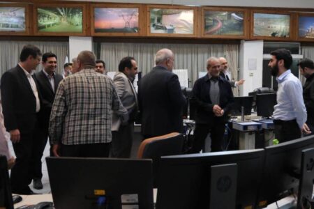 بازدید پزشکیان از وزارت نیرو و مدیریت شبکه برق