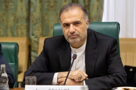درباره پرداخت عوارض در تنگه هرمز استثنائاتی قائل شدیم