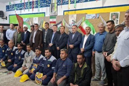 فرماندار پلدختر: سیمبانان قهرمانان خاموش و گمنام صنعت برق هستند