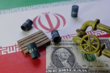 ترامپ مدعی انفجار زیرساخت‌های نفتی ایران شد