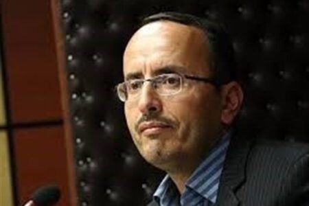 رئیس سازمان دامپزشکی: واحد‌های دامی باید عاری از بیماری باشند