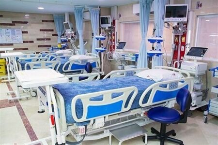 استاندار بوشهر: پرداخت مطالبات بیمه ای مراکز درمانی تسریع شود