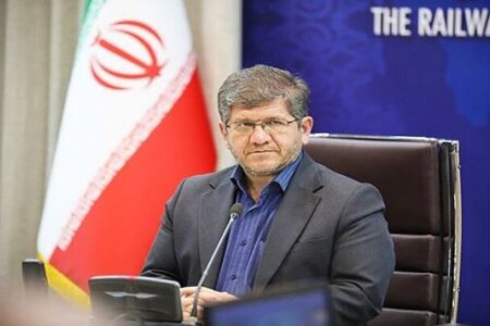 تعمیر خط راه‌اهن هدف قرارگرفته توسط دشمن در ۱۳ ساعت