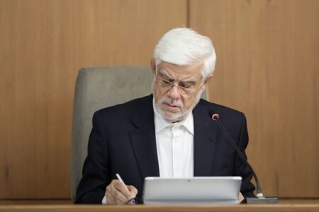 عارف: دولت با تمام ظرفیت همراه و پشتیبان میدان است